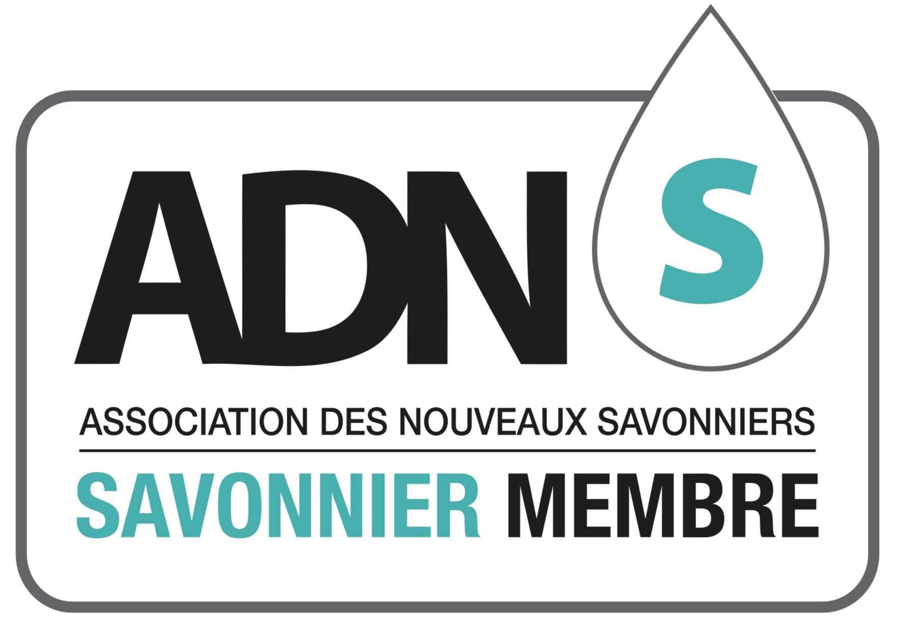 Saponification à froid : définition, fabrication et bienfaits pour la peau